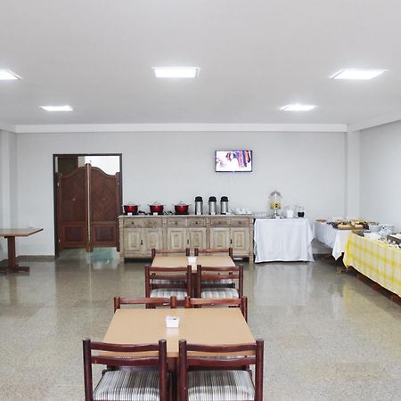Days Inn By Wyndham Uberlandia Exterior photo