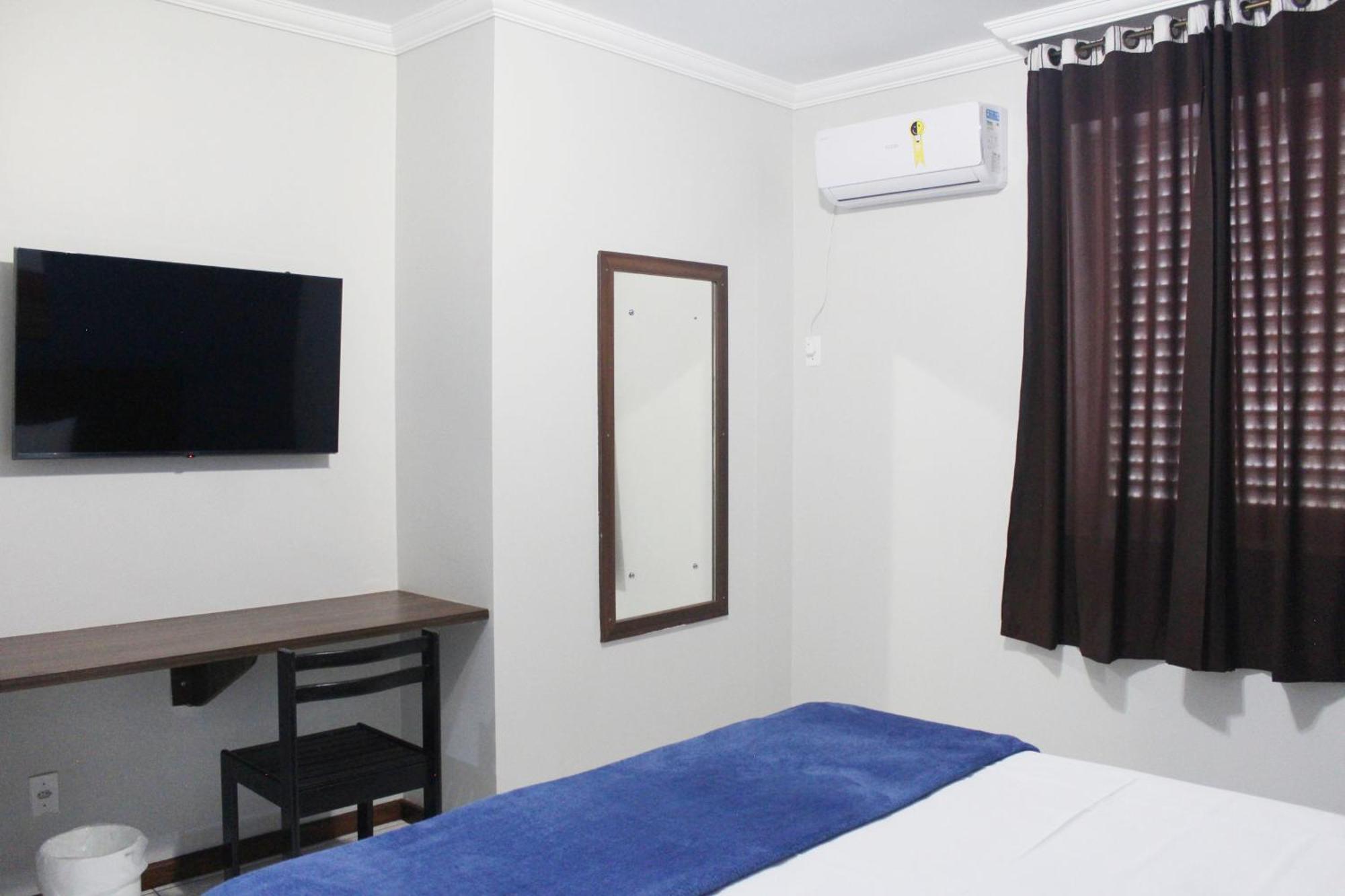 Days Inn By Wyndham Uberlandia Exterior photo