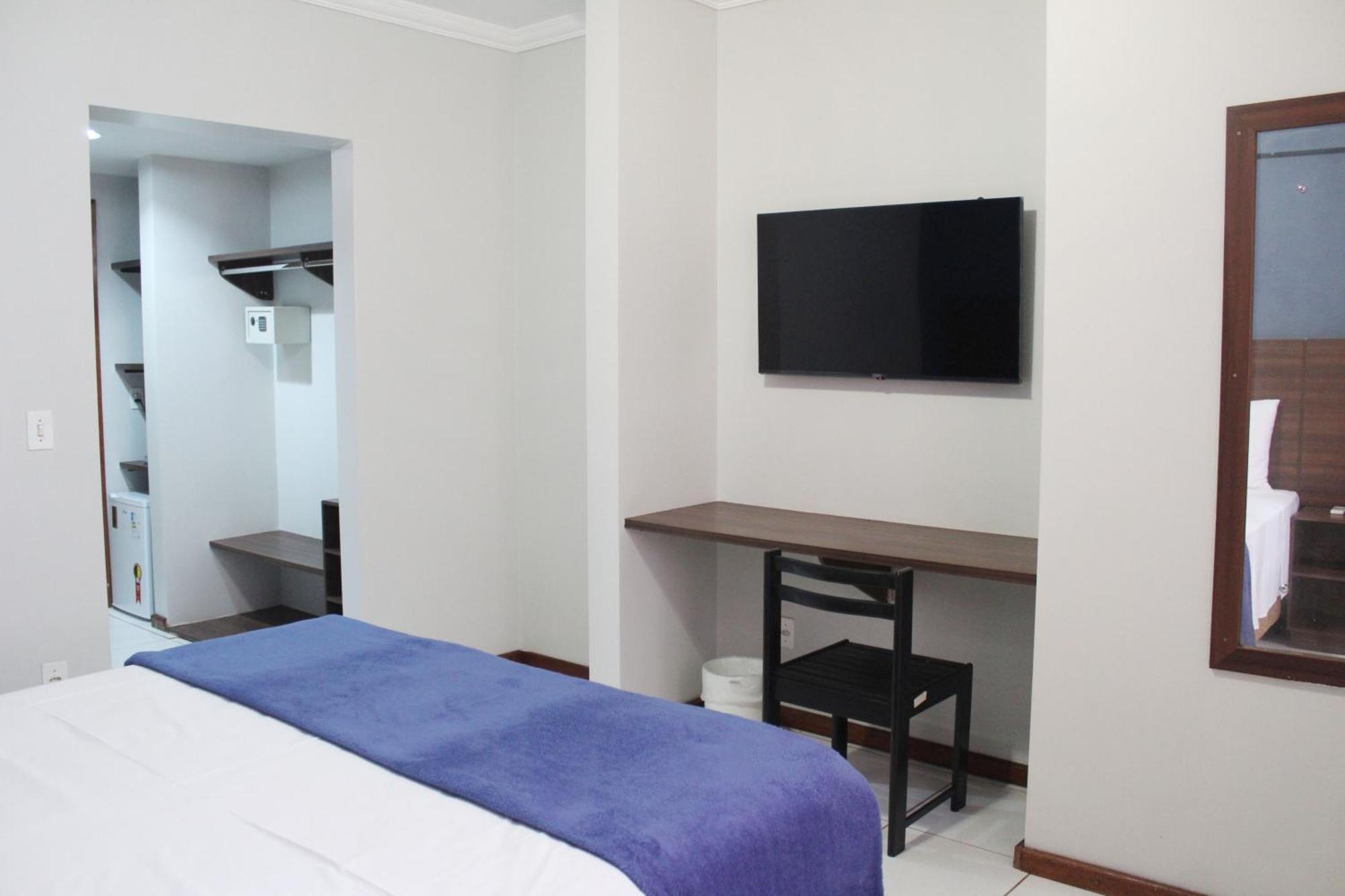 Days Inn By Wyndham Uberlandia Exterior photo