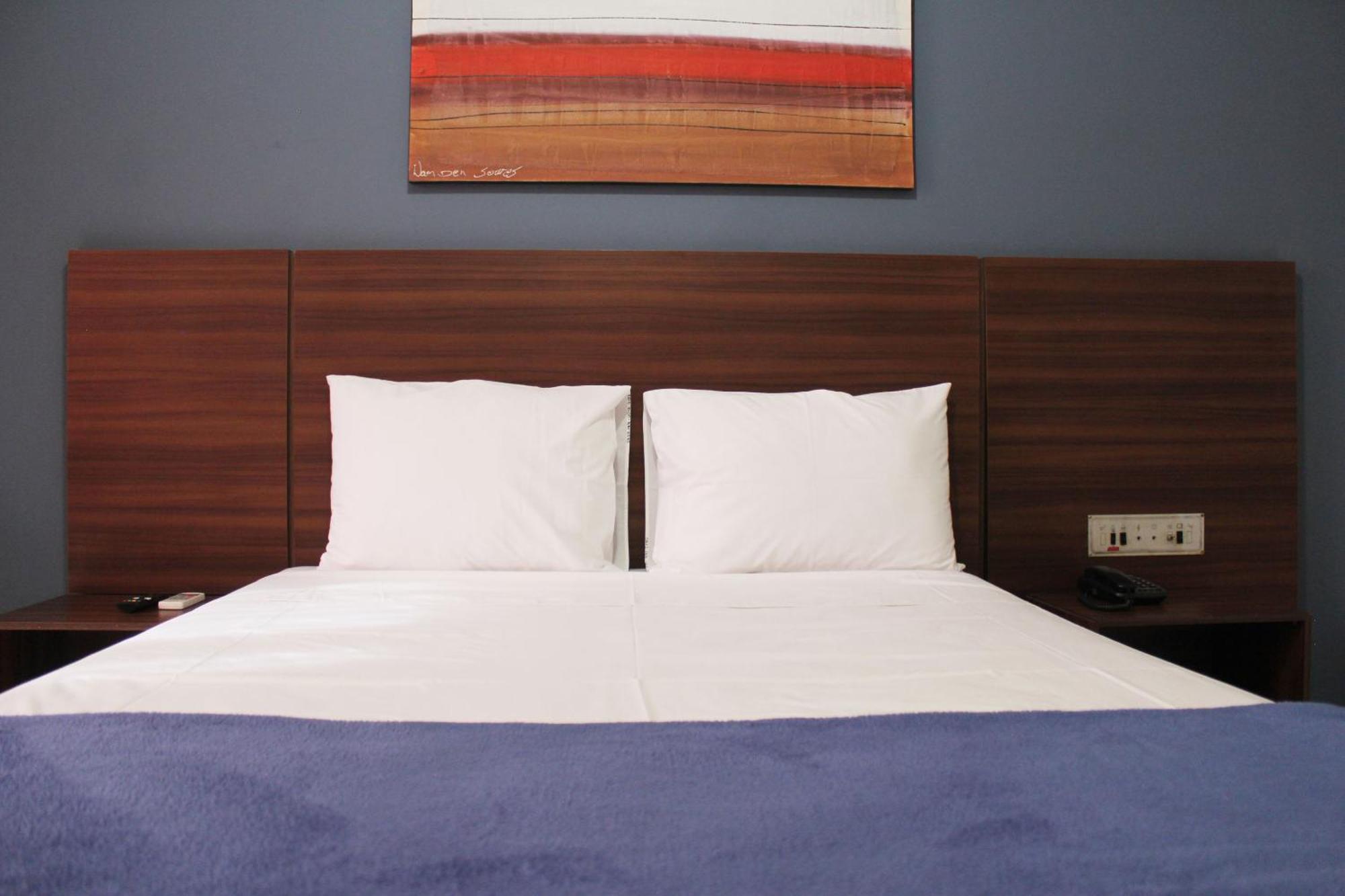 Days Inn By Wyndham Uberlandia Exterior photo