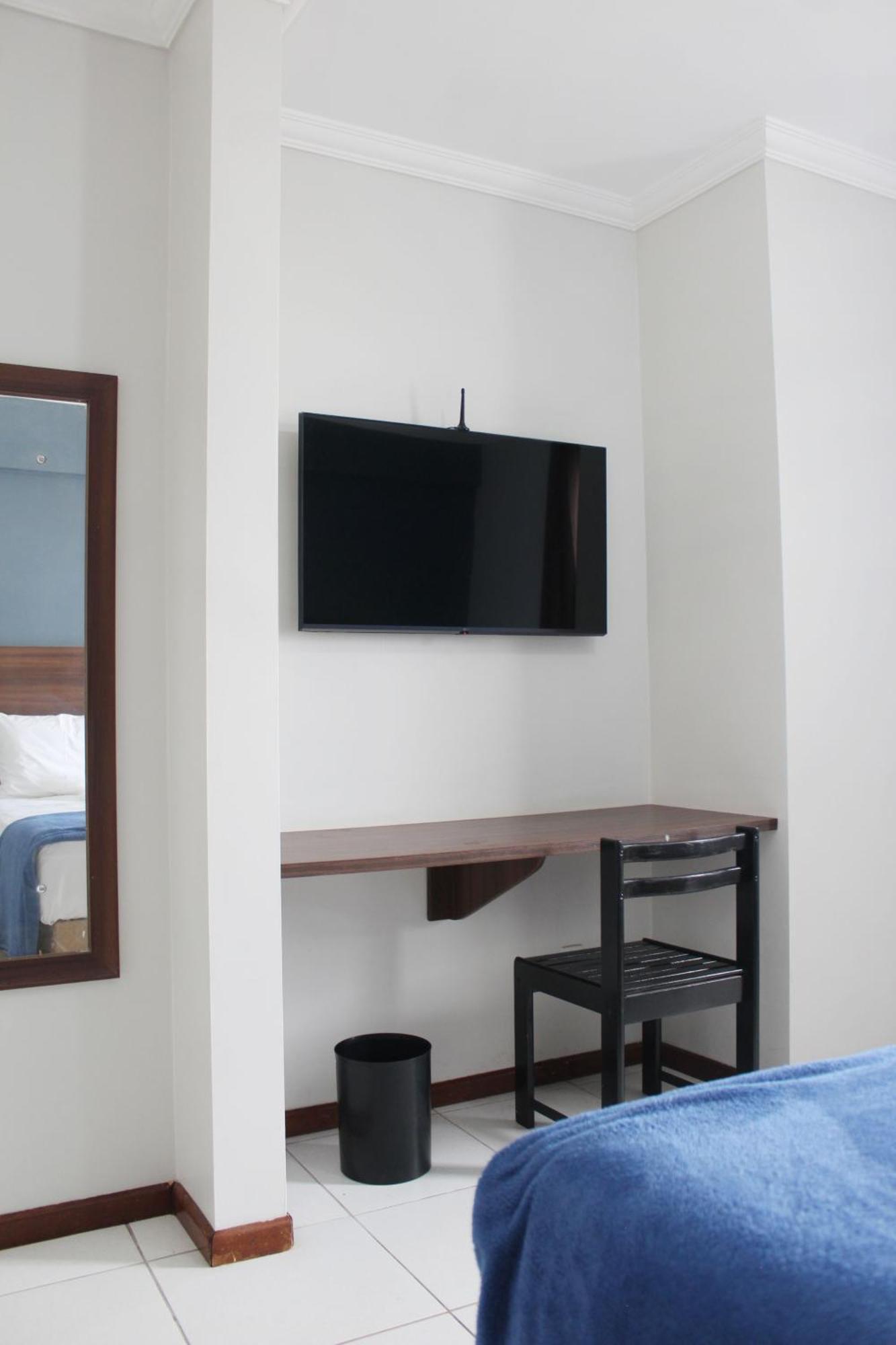 Days Inn By Wyndham Uberlandia Exterior photo