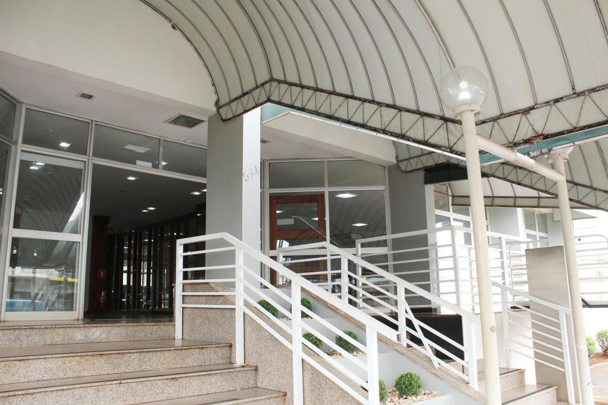 Days Inn By Wyndham Uberlandia Exterior photo
